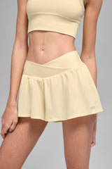 V-Cute Running Short - Candlelight Yellow