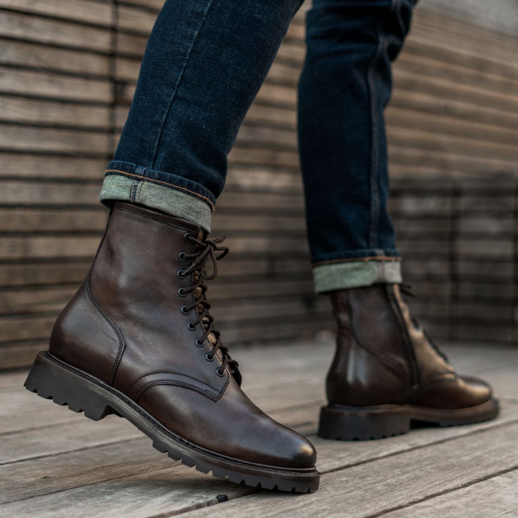 S Stomper | Old English