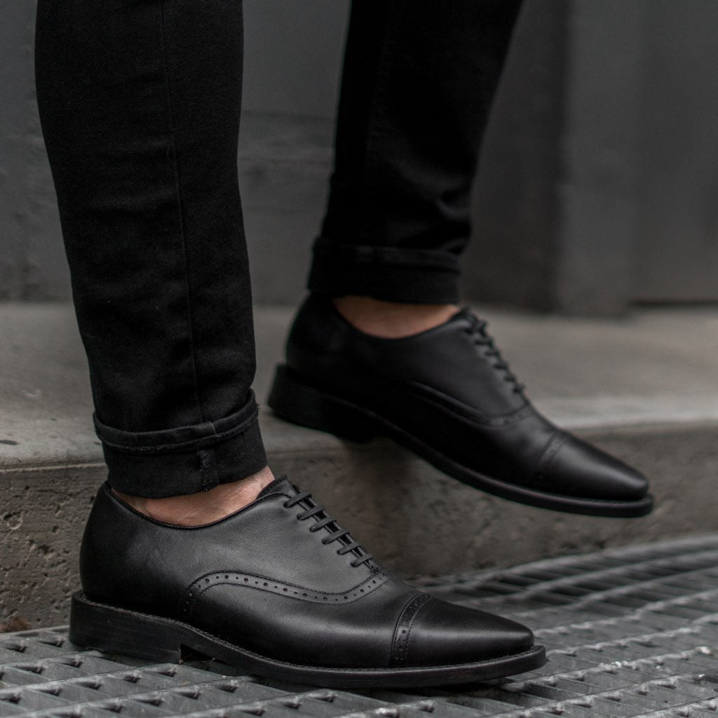 S Broadway | Black