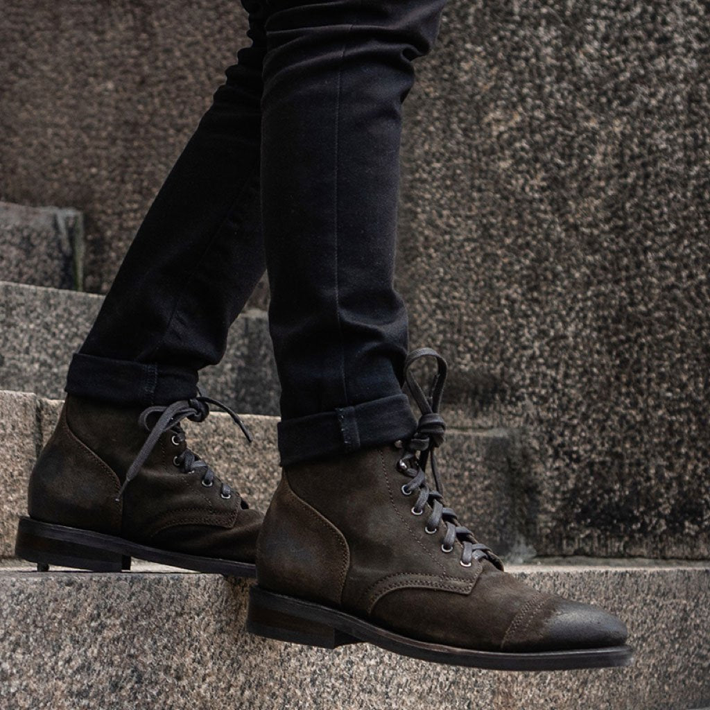 S Captain | Dark Olive Suede