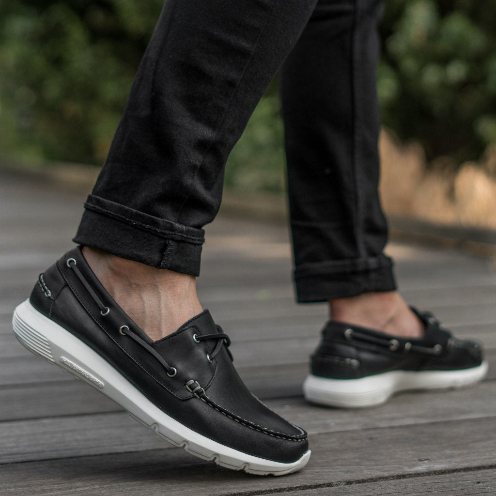 S Handsewn Runner | Black