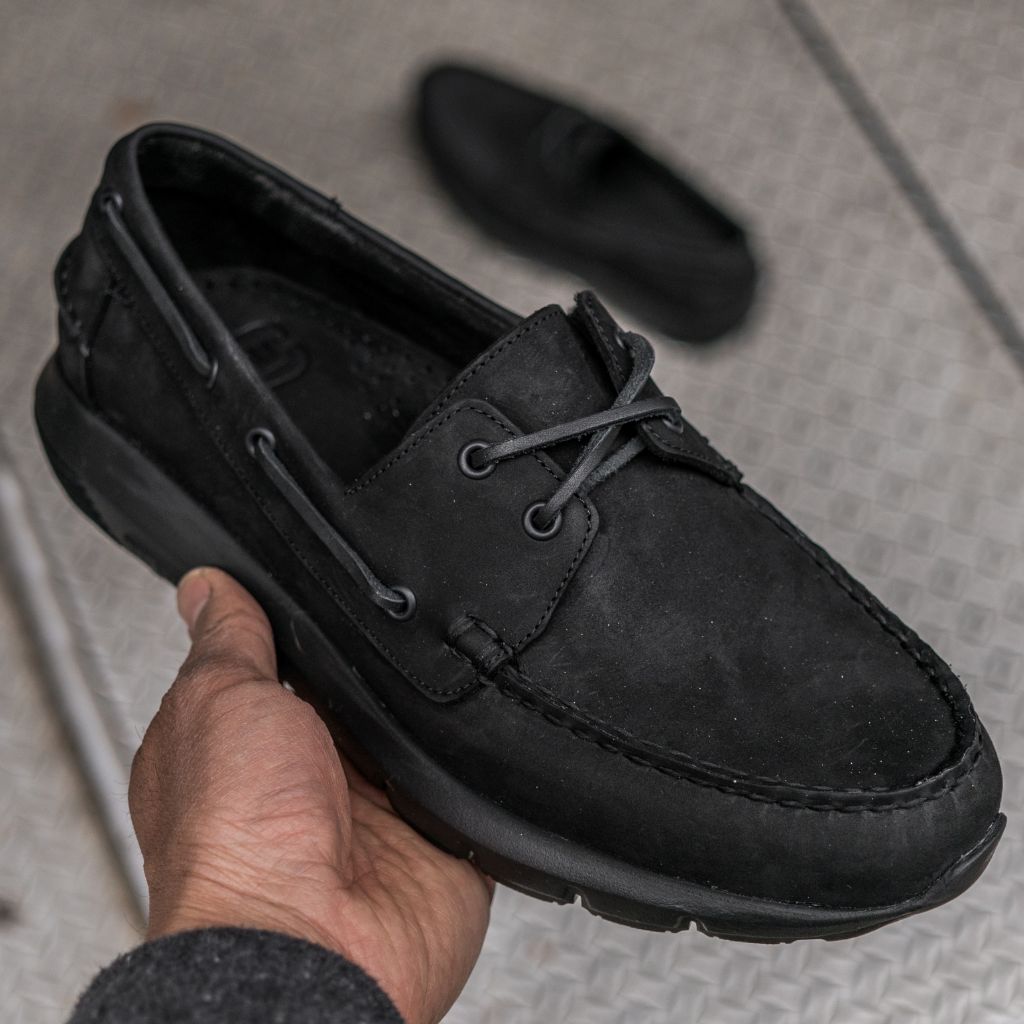 S Handsewn Runner | Black Matte