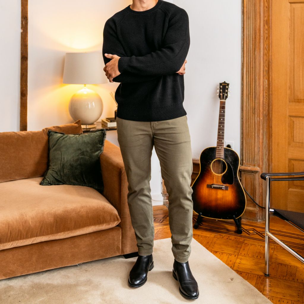 Ribbed Crewneck Sweater | Black
