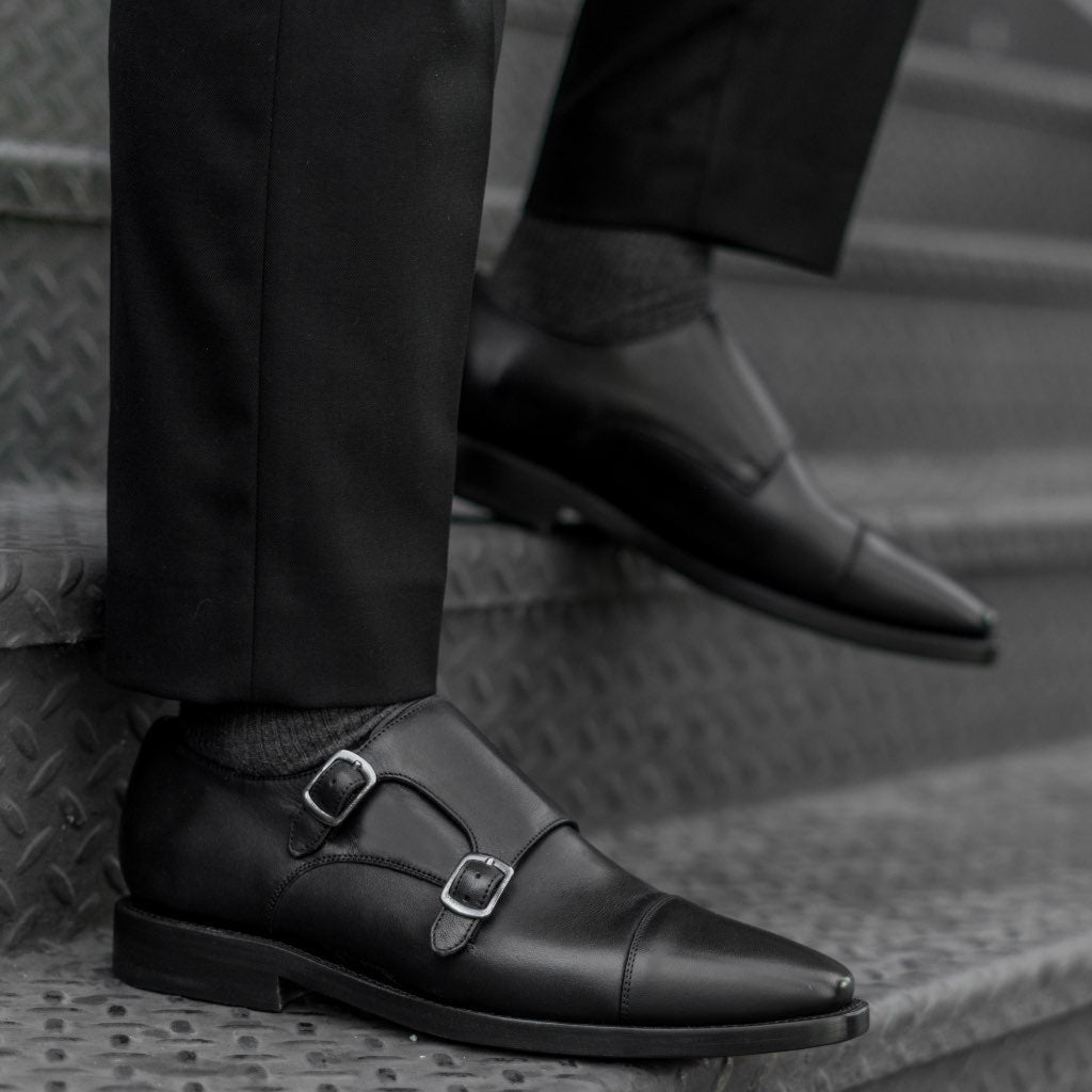 S Saint | Black