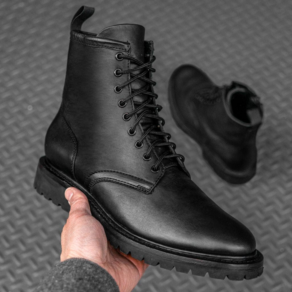 S Stomper | Black