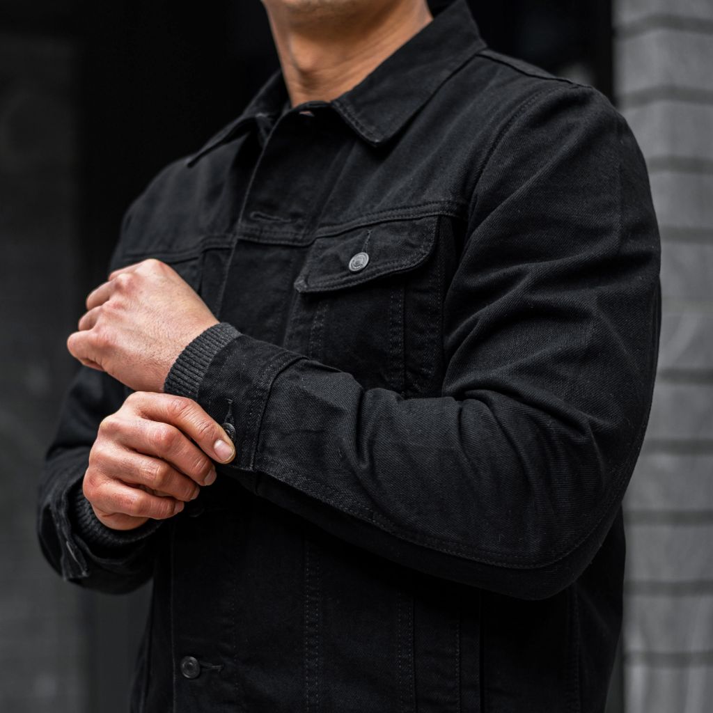 W Denim Trucker Jacket | Pitch Black