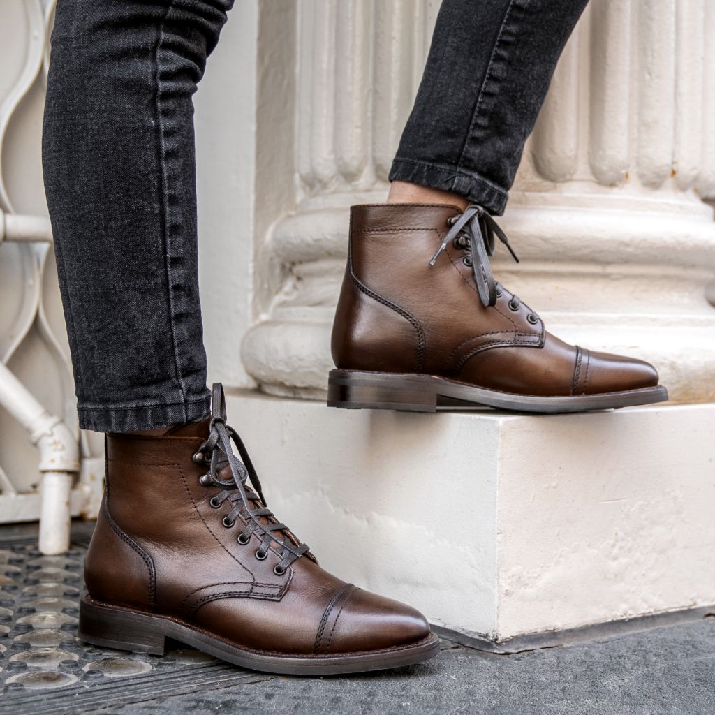 S Captain | Walnut