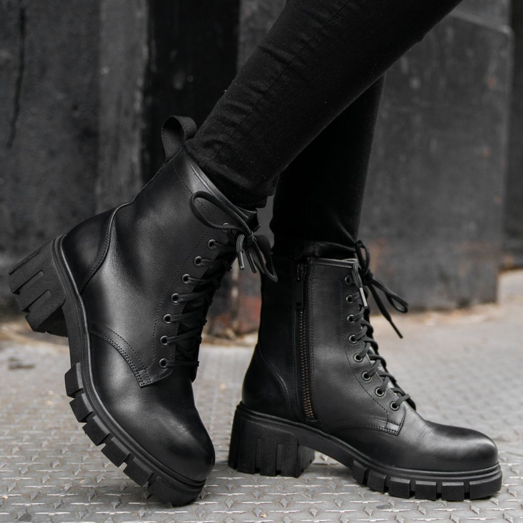 S Coda | Black