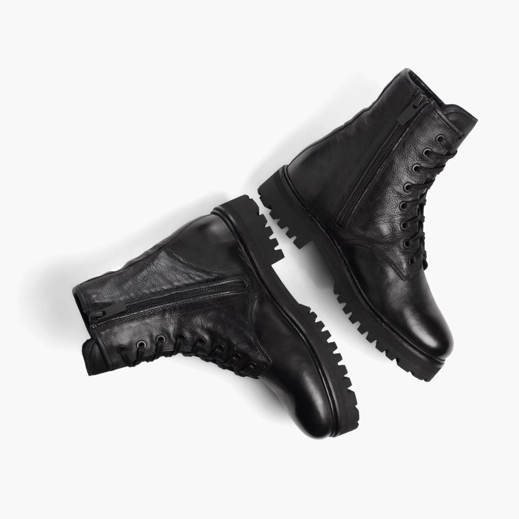 S Combat | Black