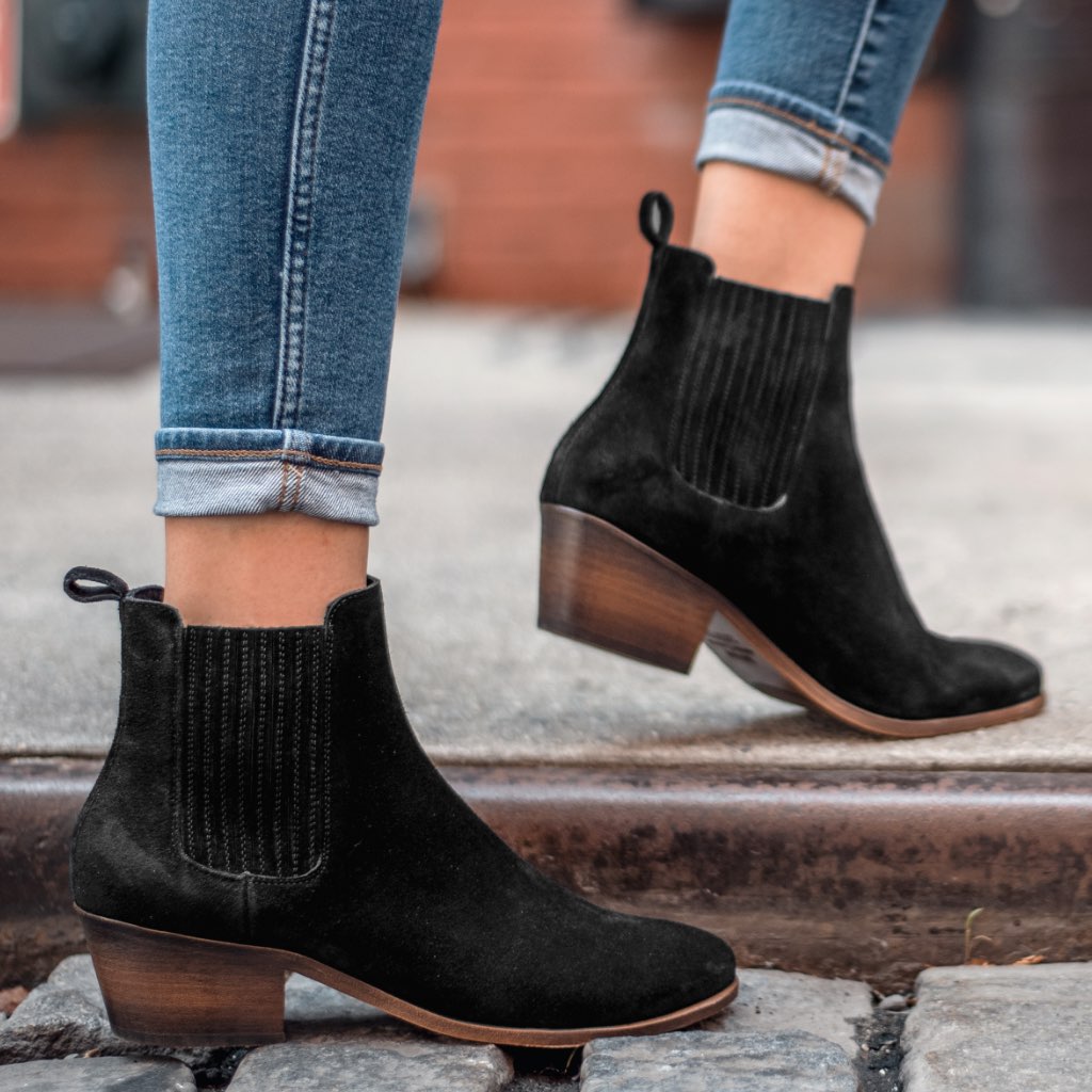 S Dreamer Bootie | Black Suede