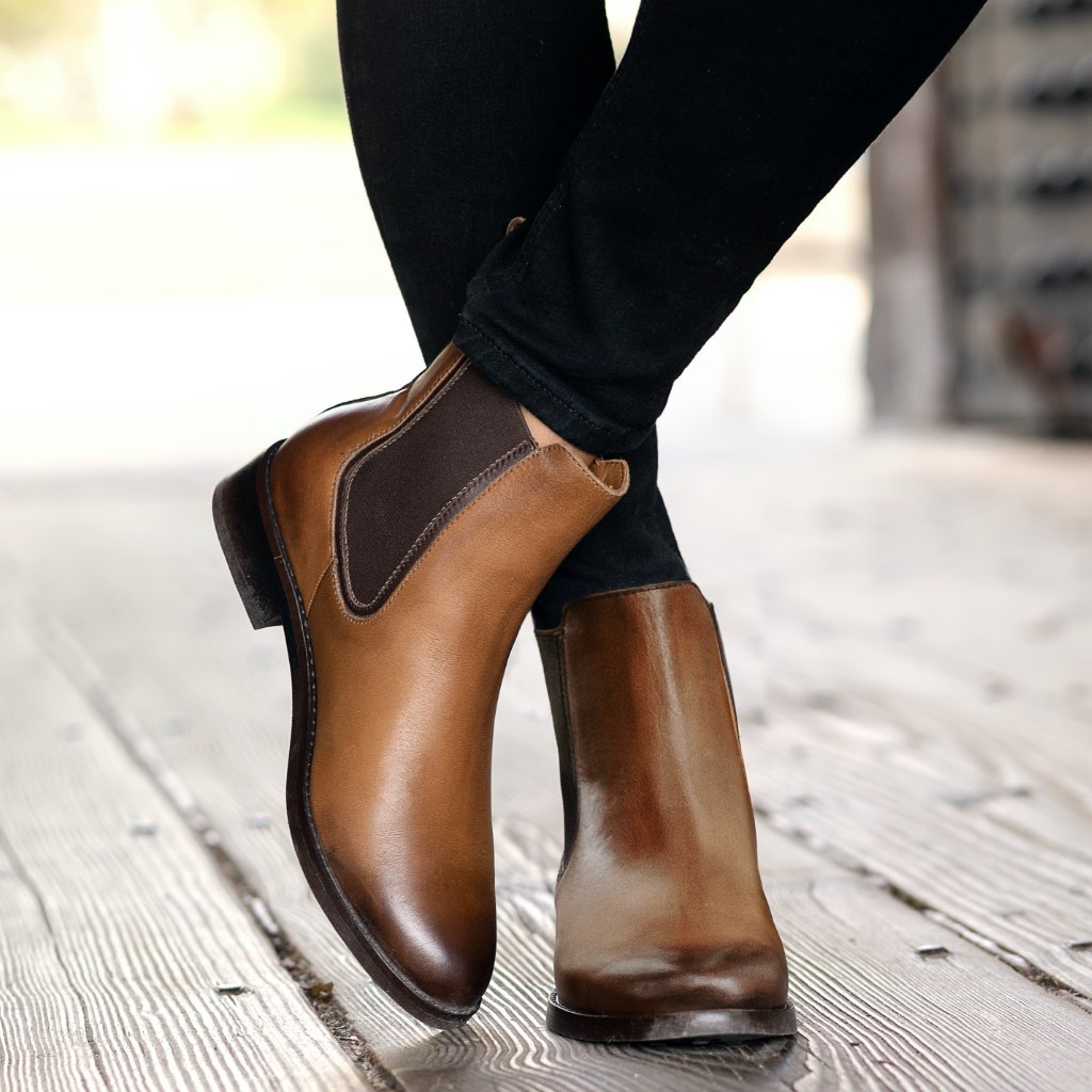 S Duchess | Toffee
