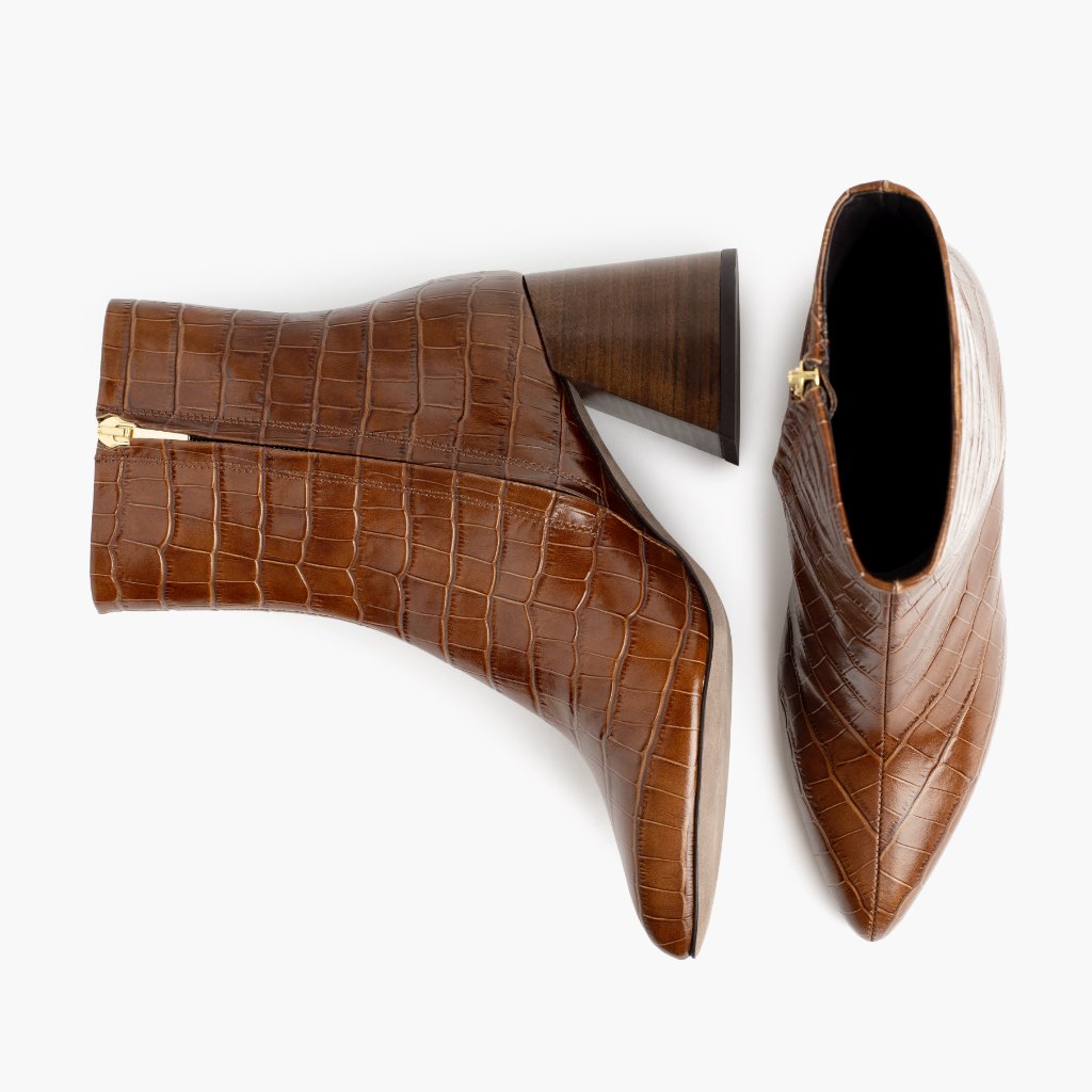 S Heartbreaker | Saddle