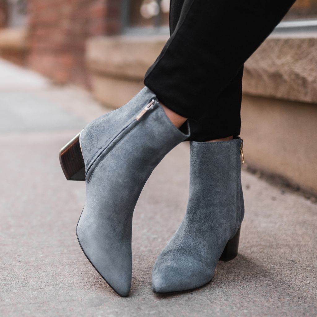 W Luna | Baby Blue