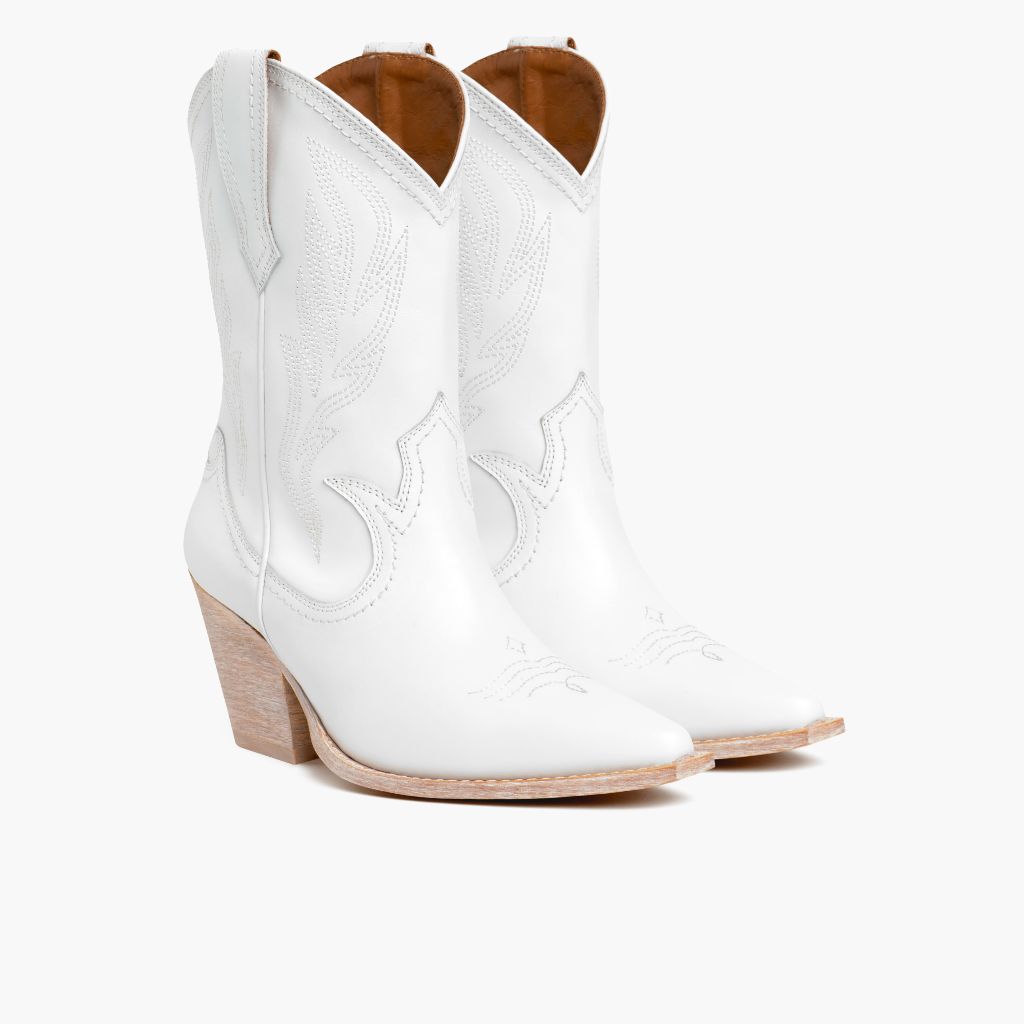 S Sierra | White
