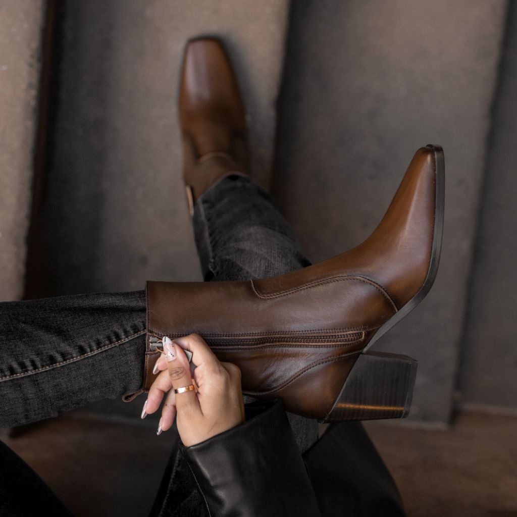 S Soho Zip | Chocolate