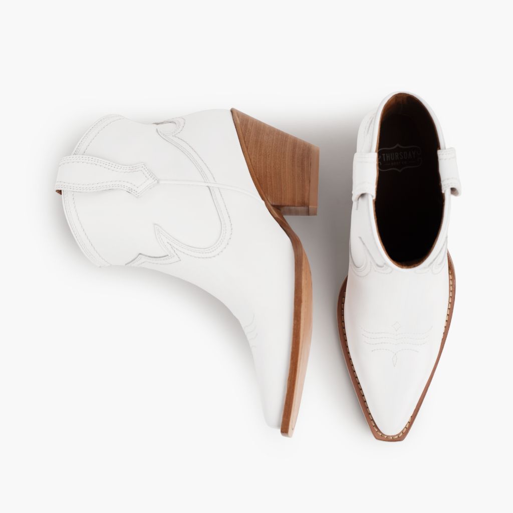 W Indio | White