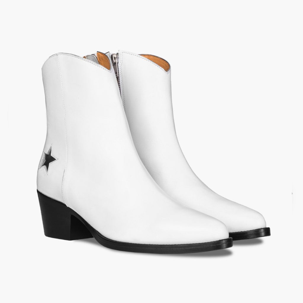 S Country Star | White