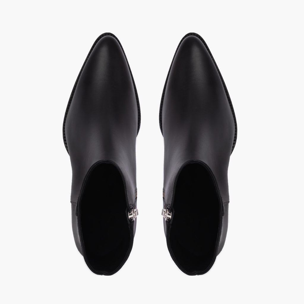 S Country | Black