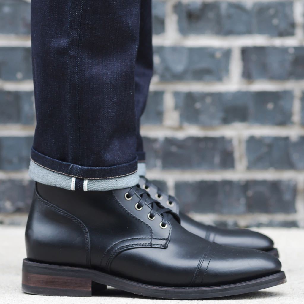 S Captain | Black