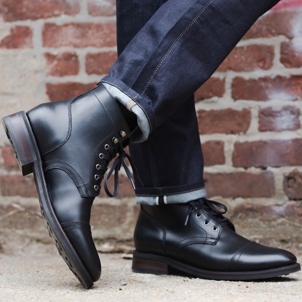 S Captain | Black