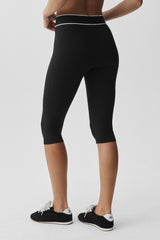 ALO Softsculpt High-Waist Amp It Up Capri - Black