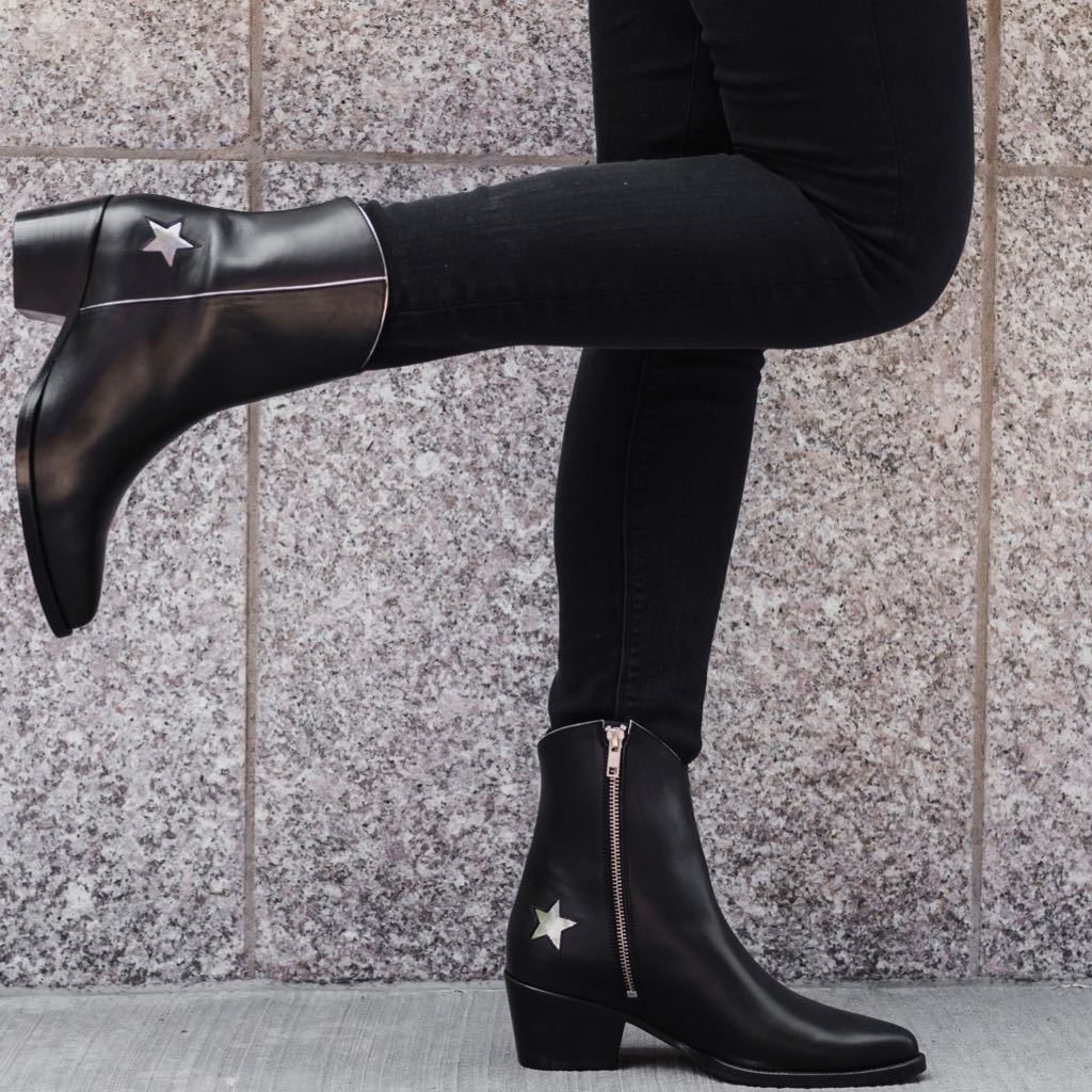 S Country Star | Black (Star)